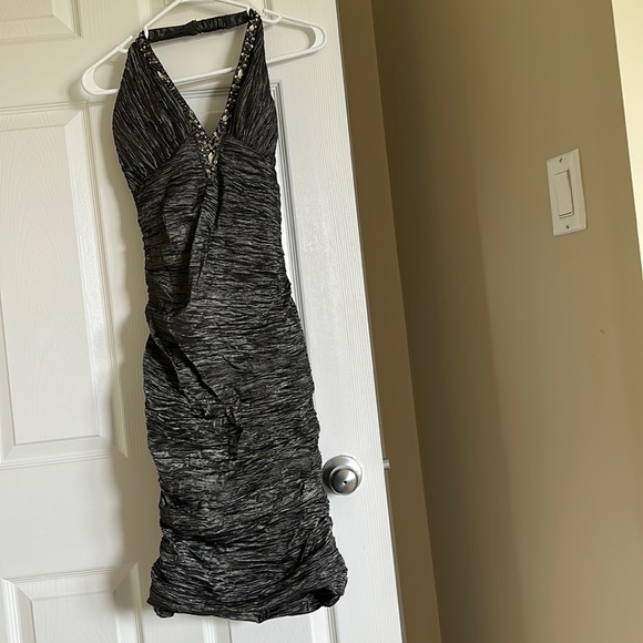 Semi or formal dress. - Picture 1 of 3